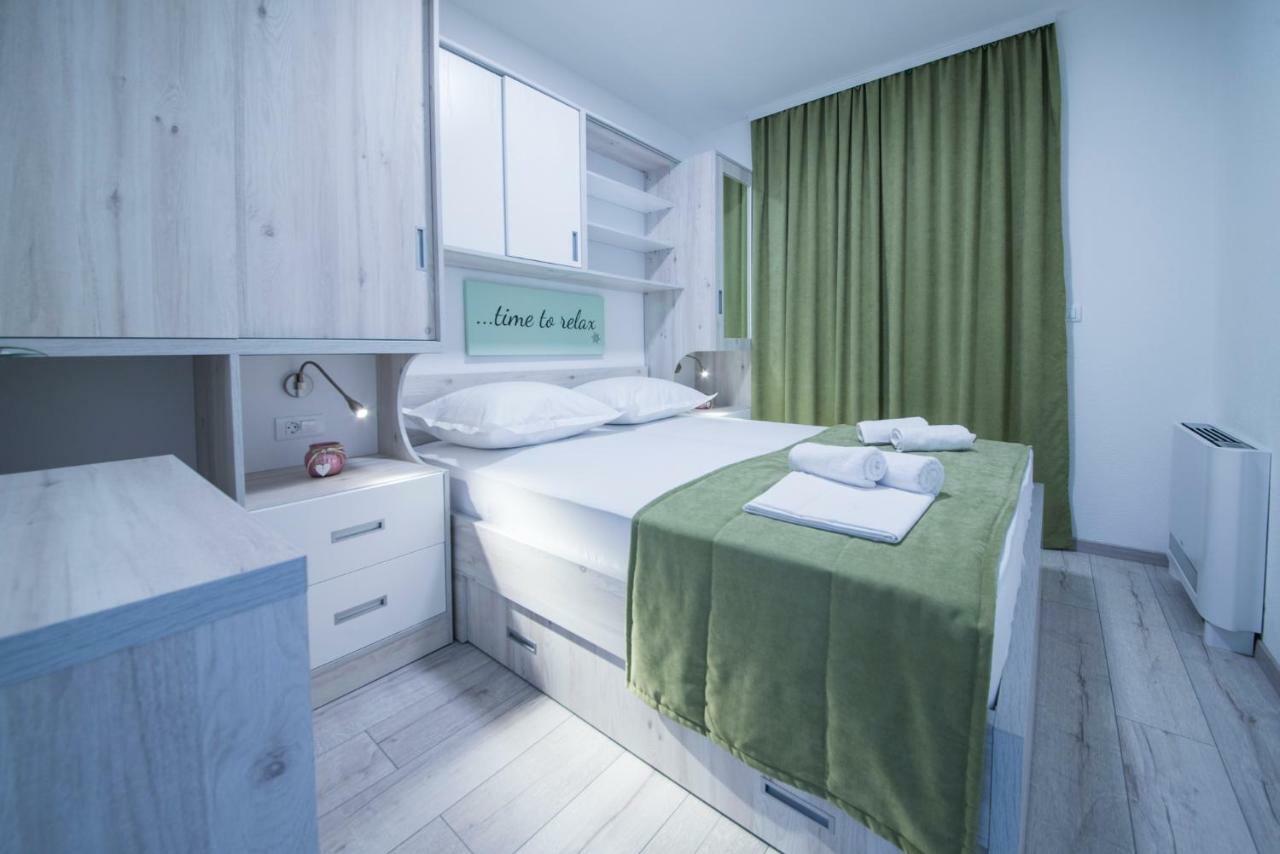 Apartmani Spiline - Mia Baška Voda Exterior foto