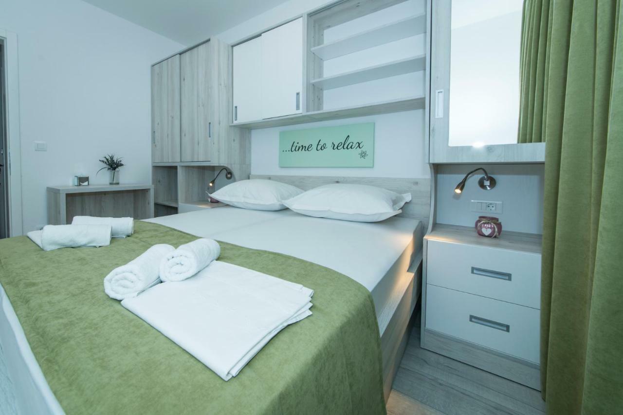 Apartmani Spiline - Mia Baška Voda Exterior foto